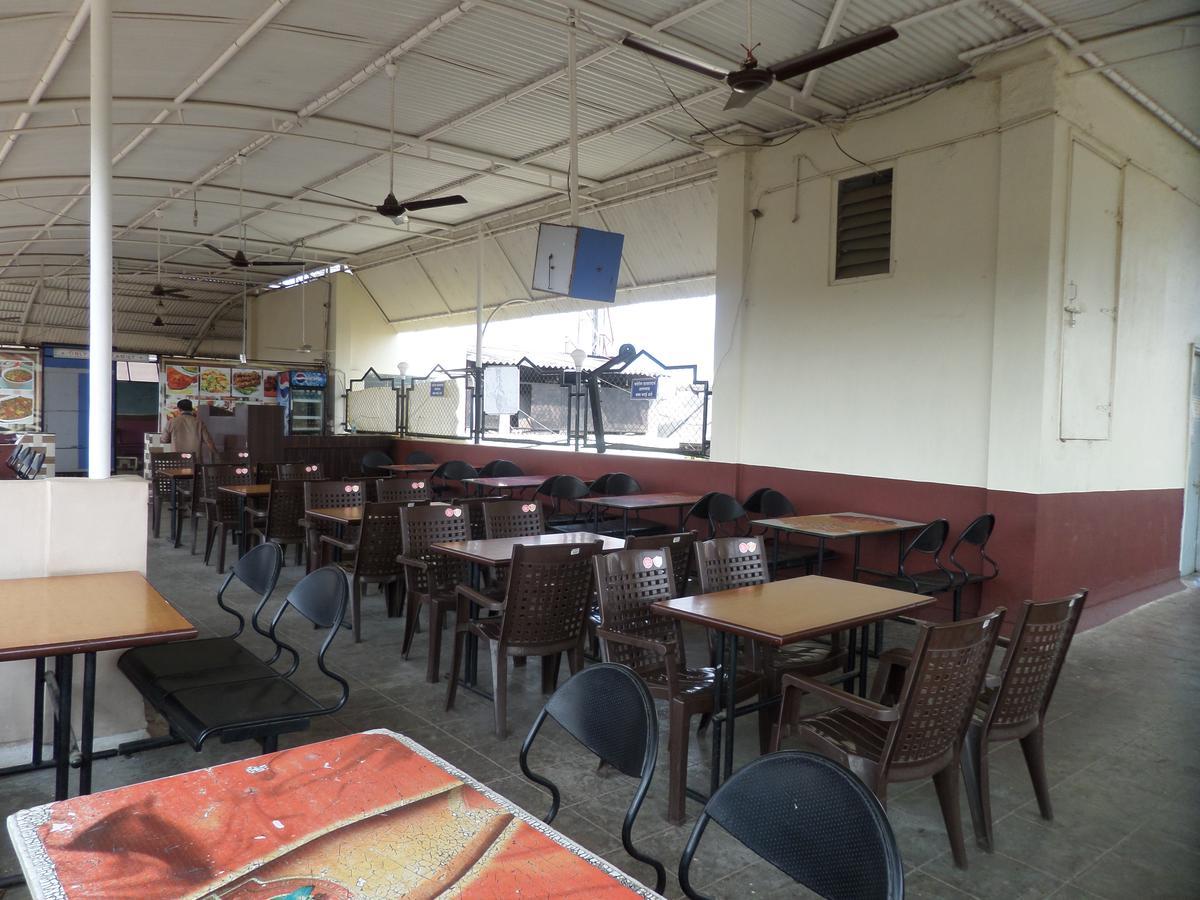 Hotel Sadanand Sangli Exterior photo